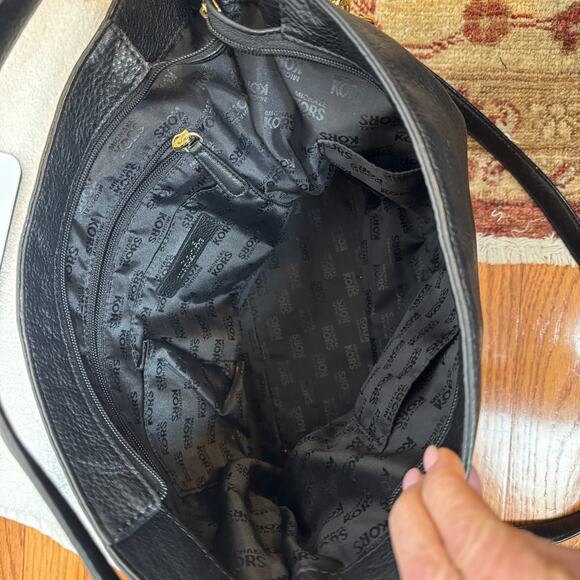 Michael Kors Astor Studded Black Leather Hobo Bag - Like New - Picture 14 of 16